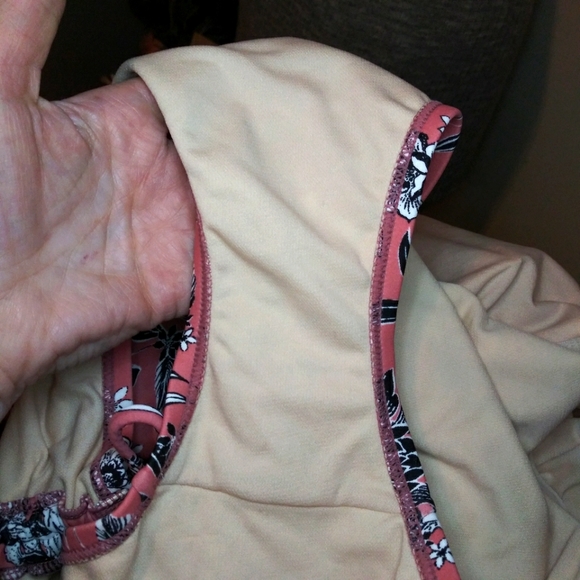 Kona Sol Black & White Floral Print Mauve Medium Coverage One-Piece Swimsuit - Picture 12 of 15